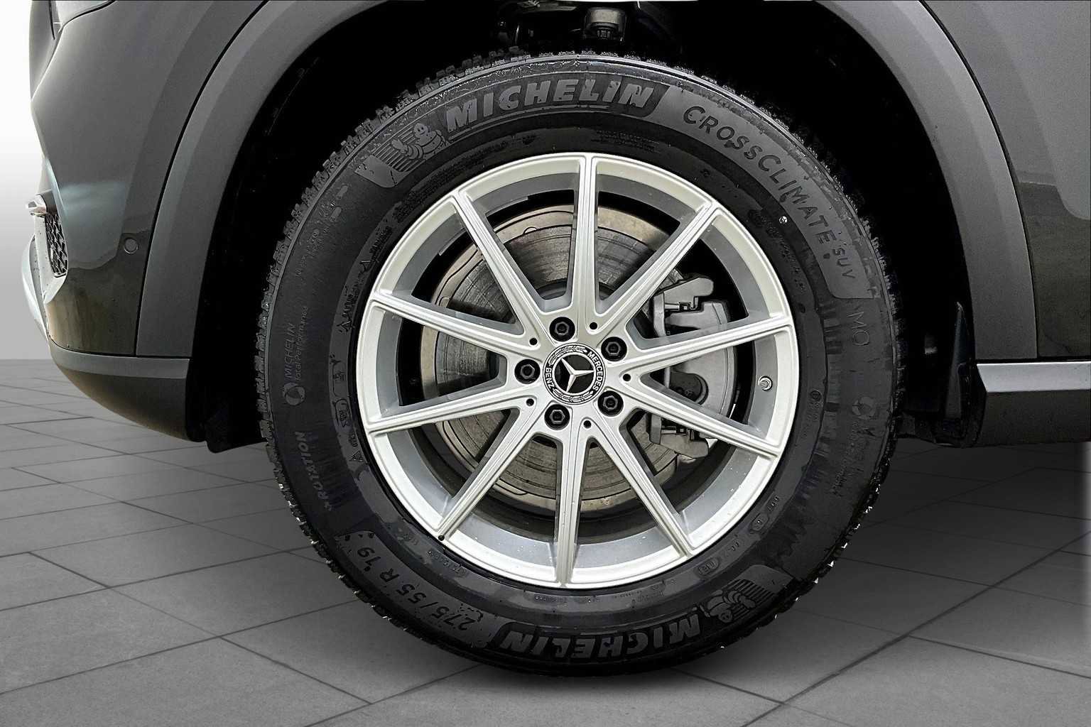 New 2025 Mercedes-Benz GLE 350 4MATIC image 9