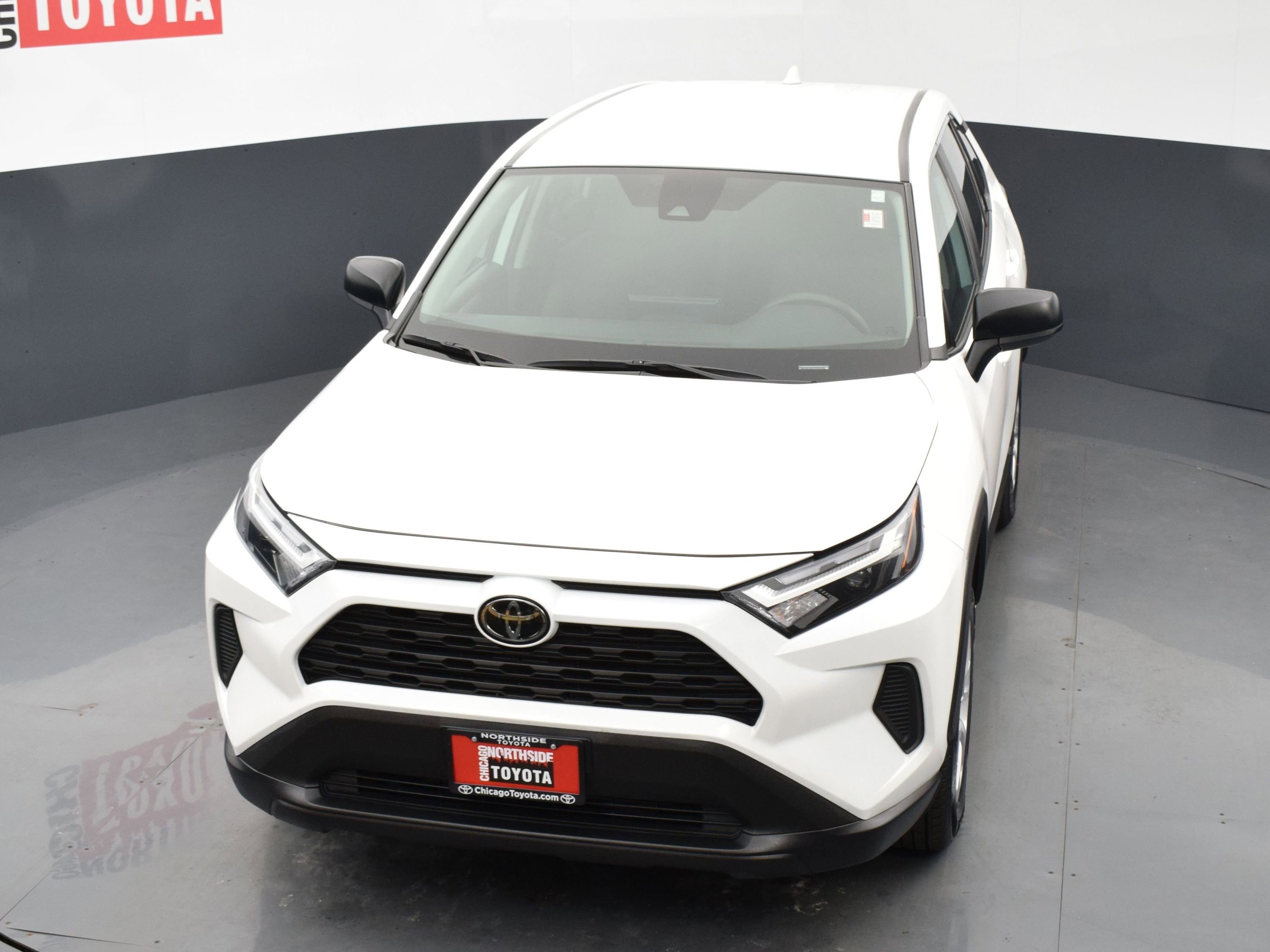 Used 2024 Toyota RAV4 LE image 22