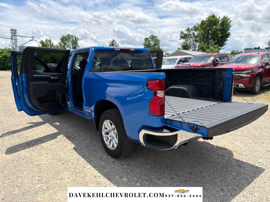 Used 2025 Chevrolet Silverado 1500 LT AWD/4WD image 28