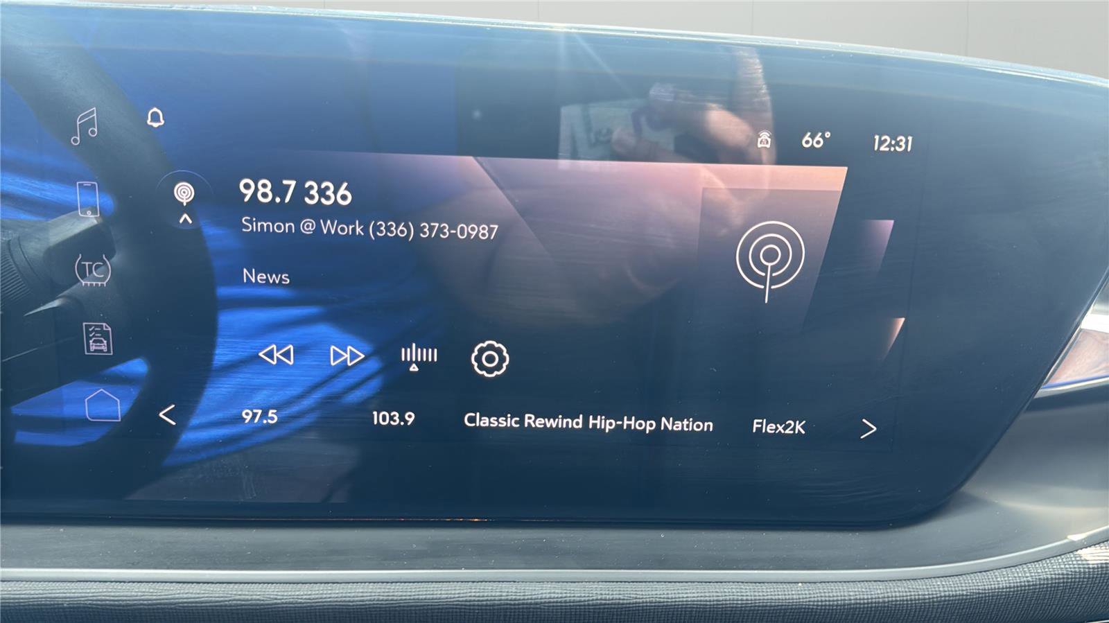 Used 2025 Buick Envista Sport Touring FWD image 17