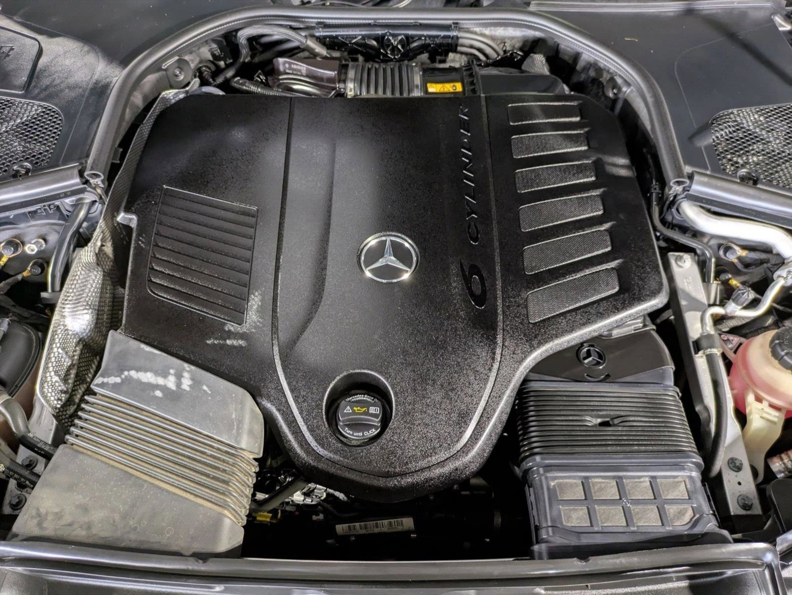 Certified 2023 Mercedes-Benz S 500 4MATIC image 27