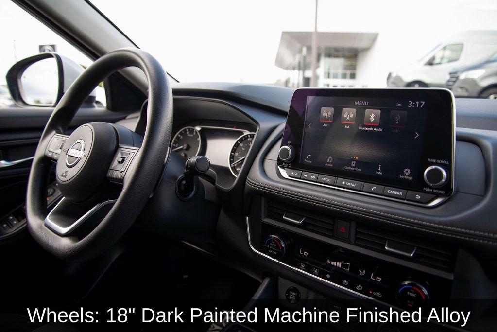 Used 2024 Nissan Rogue SV image 21