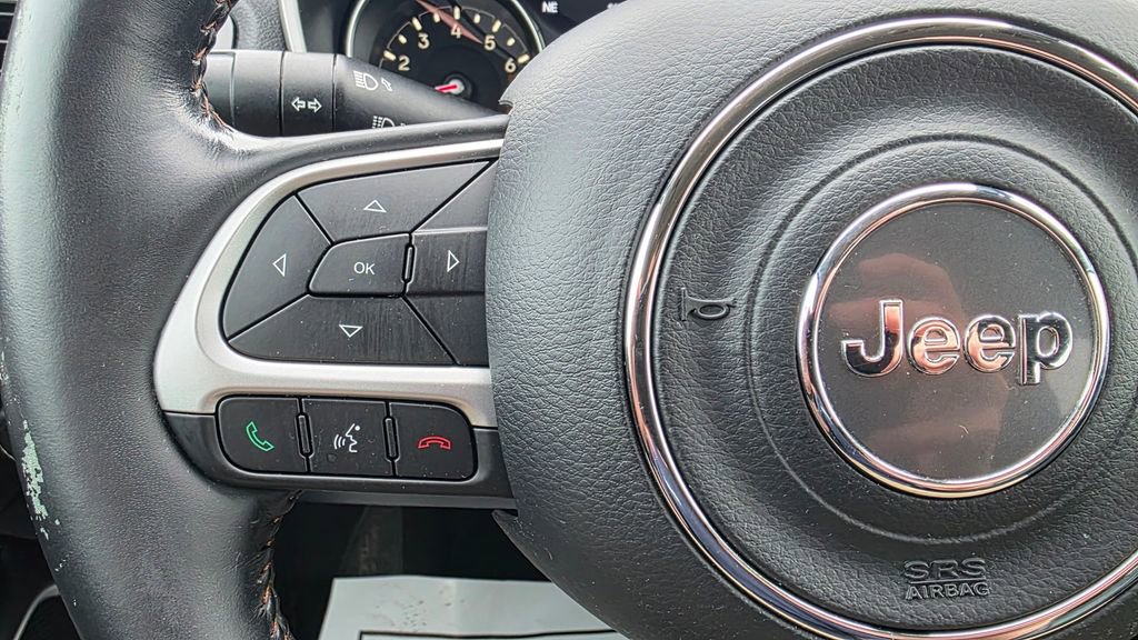 Used 2019 Jeep Compass Limited image 28