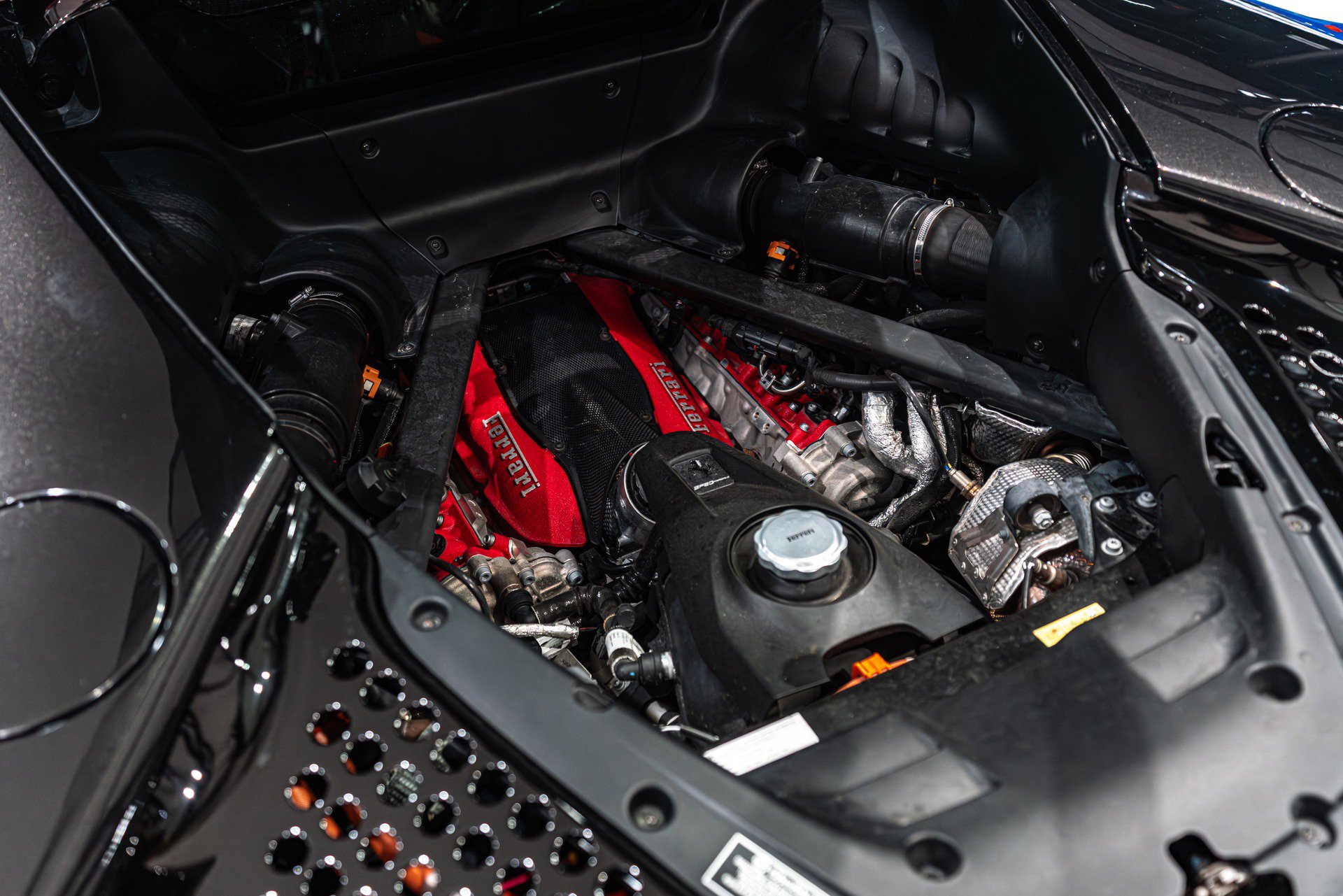 Used 2021 Ferrari SF90 Stradale image 67