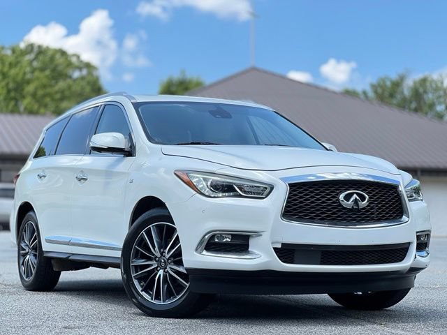 Used 2019 INFINITI QX60 Luxe w/ Essential Package