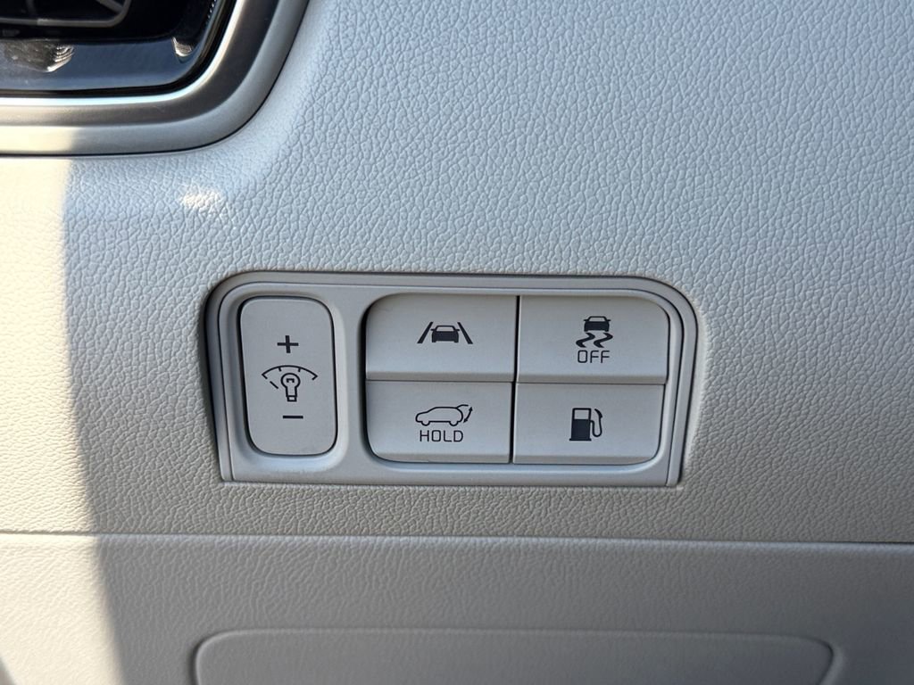 Used 2022 Kia Sorento SX Prestige w/ Panoramic Sunroof Package image 24