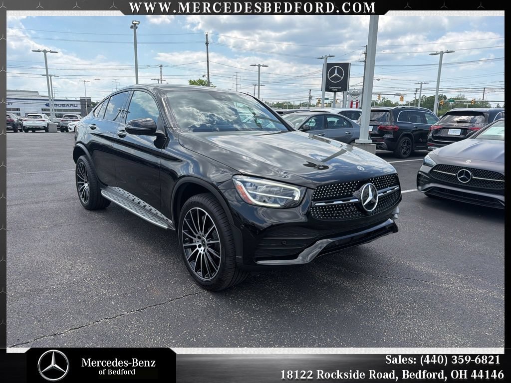 Used 2023 Mercedes-Benz GLC 300 4MATIC Coupe image 5