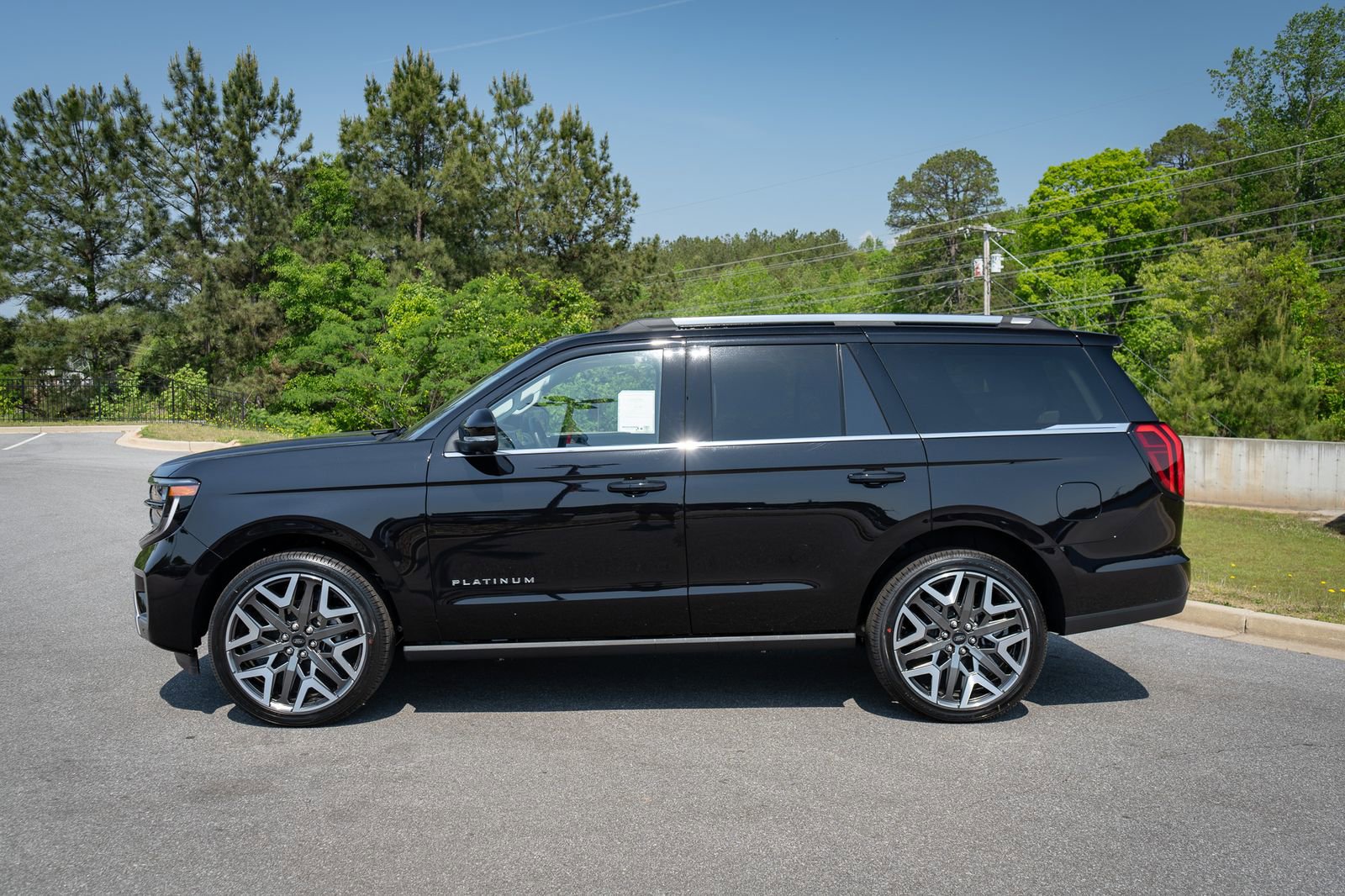 New 2026 Ford Expedition Platinum AWD/4WD image 13