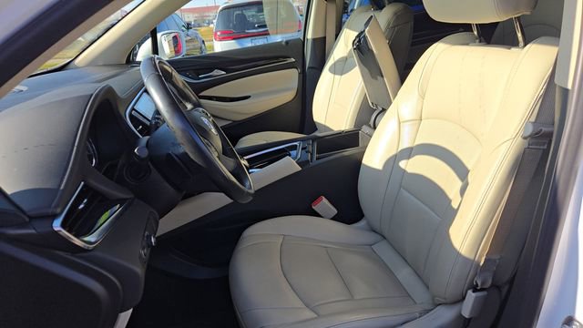 Used 2019 Buick Enclave Essence image 19