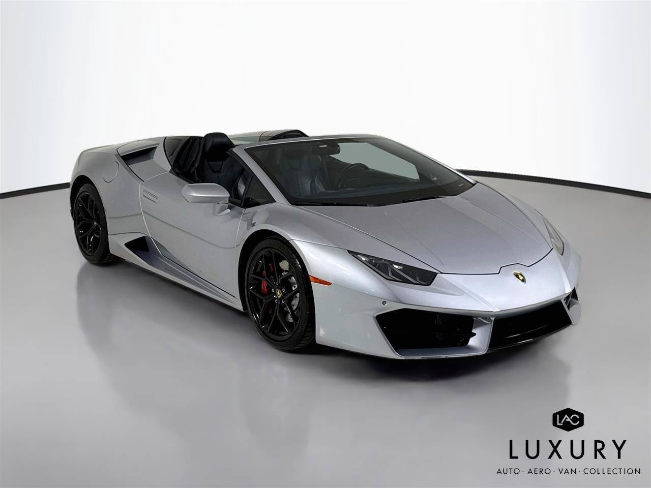 Used 2018 Lamborghini Huracan LP 580-2 RWD image 3