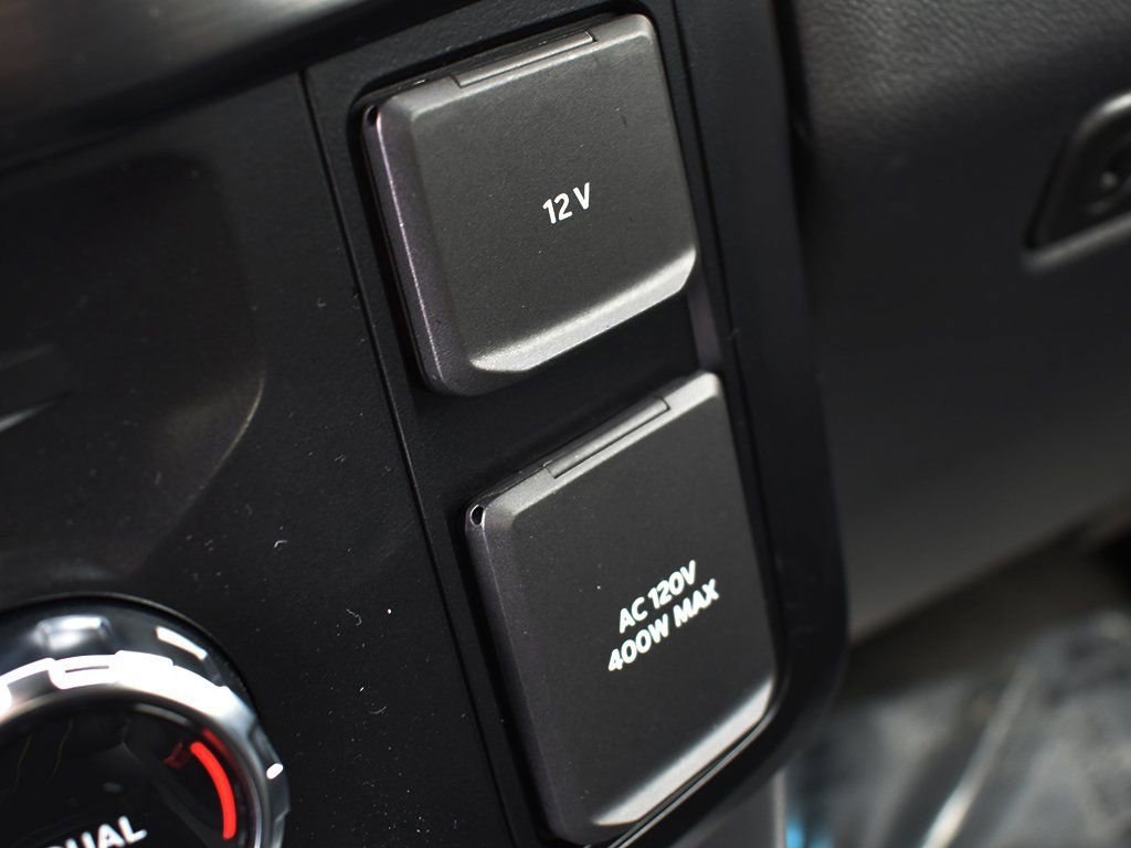 New 2026 Ford F250 Lariat w/ Chrome Package image 25