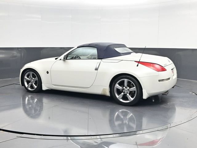 Used 2006 Nissan 350Z Touring image 5
