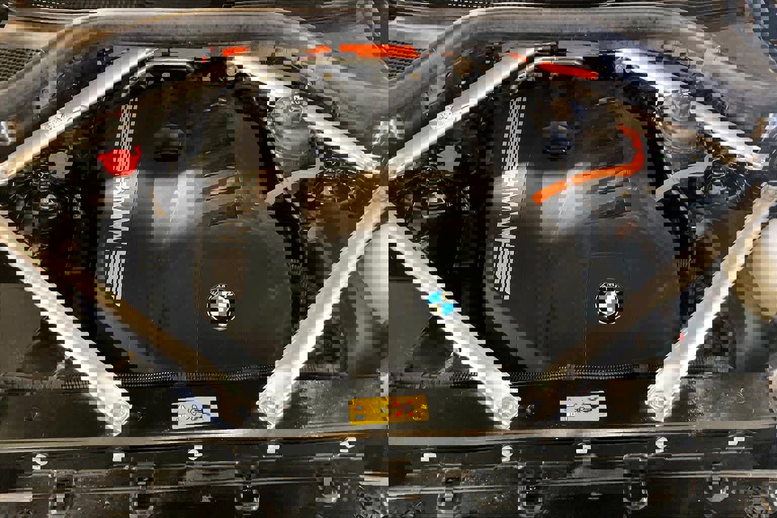 Used 2024 BMW X5 xDrive50e image 28