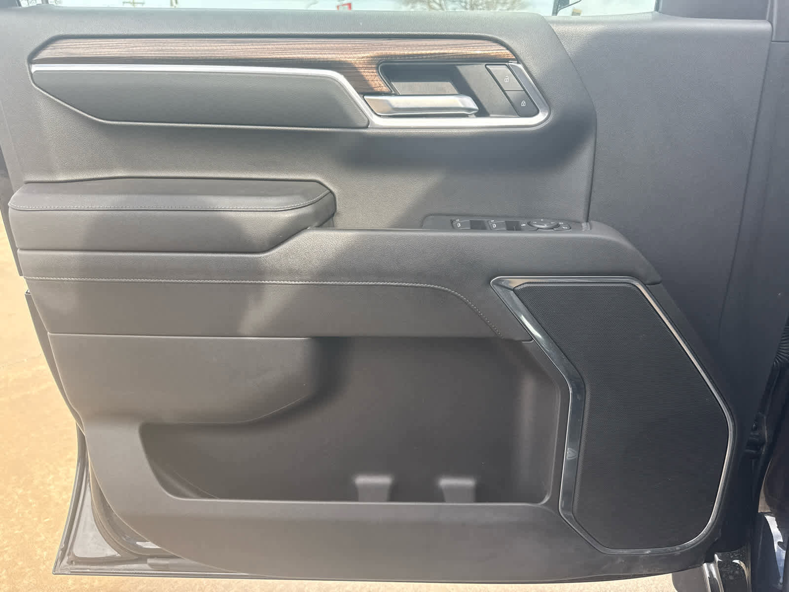 Used 2022 Chevrolet Silverado 1500 RST w/ Z71 Off-Road Package image 21