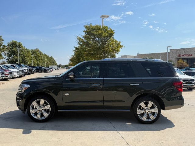 Used 2022 Ford Expedition King Ranch AWD/4WD image 8