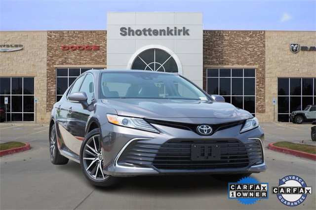 Used 2021 Toyota Camry XLE