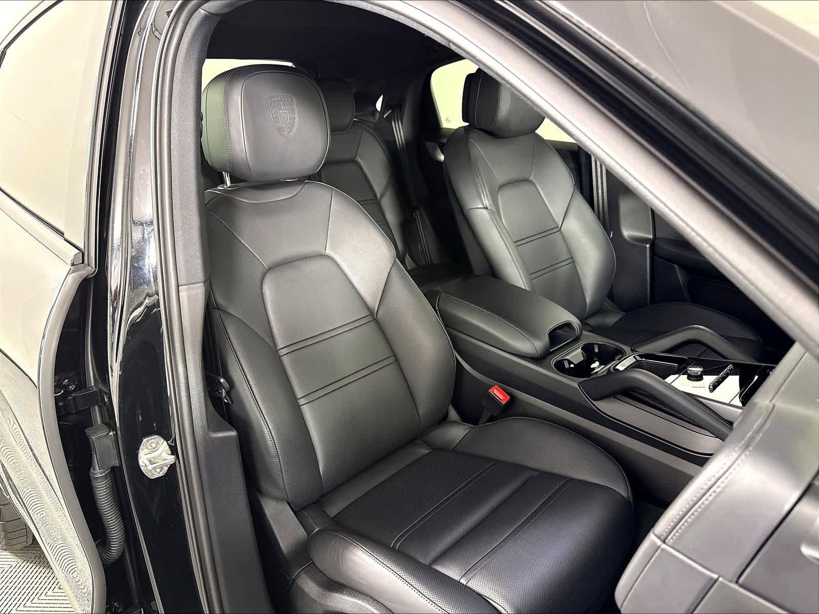 Certified 2026 Porsche Cayenne S AWD/4WD image 18