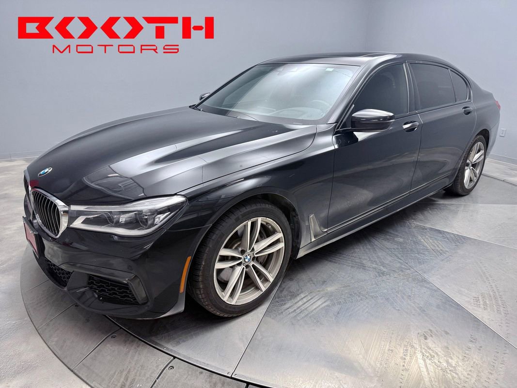 Used 2019 BMW 750i xDrive w/ M Sport Package image 1