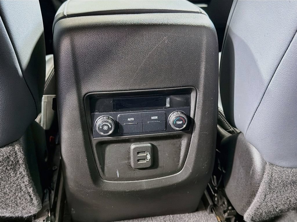 Used 2018 Buick Enclave Essence w/ Trailering Package FWD image 25