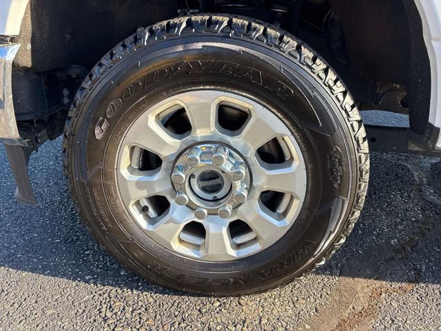 Used 2024 Ford F250 XLT image 7