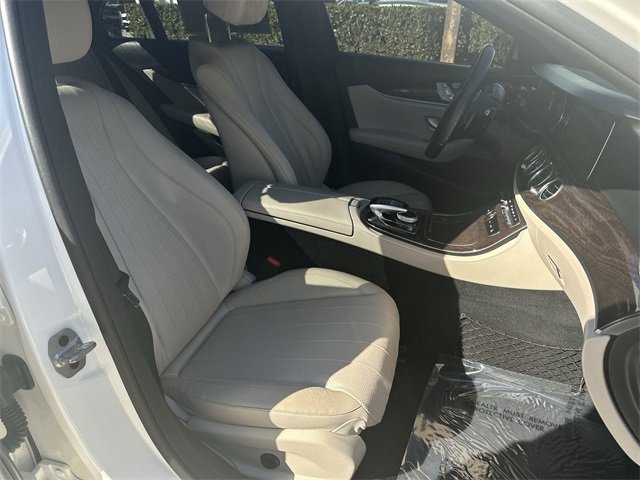 Used 2019 Mercedes-Benz E 300 E 300 image 28