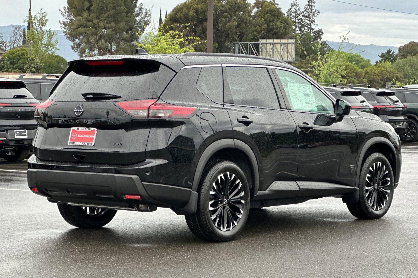New 2026 Nissan Rogue SV image 4