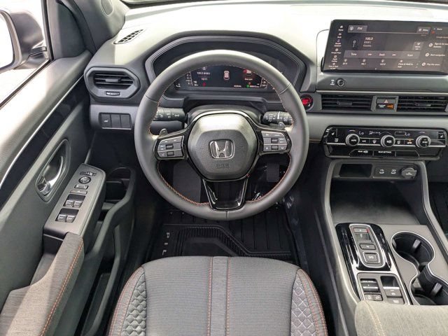 New 2026 Honda Pilot Sport image 16
