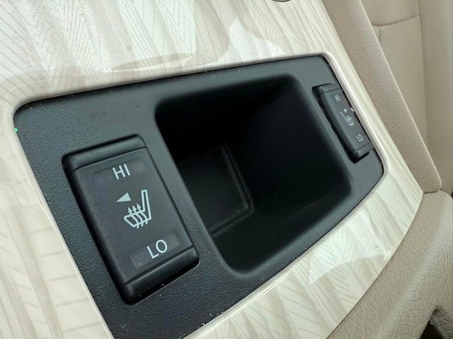 Used 2016 Nissan Altima 2.5 SL w/ 2.5 Technology Package image 15