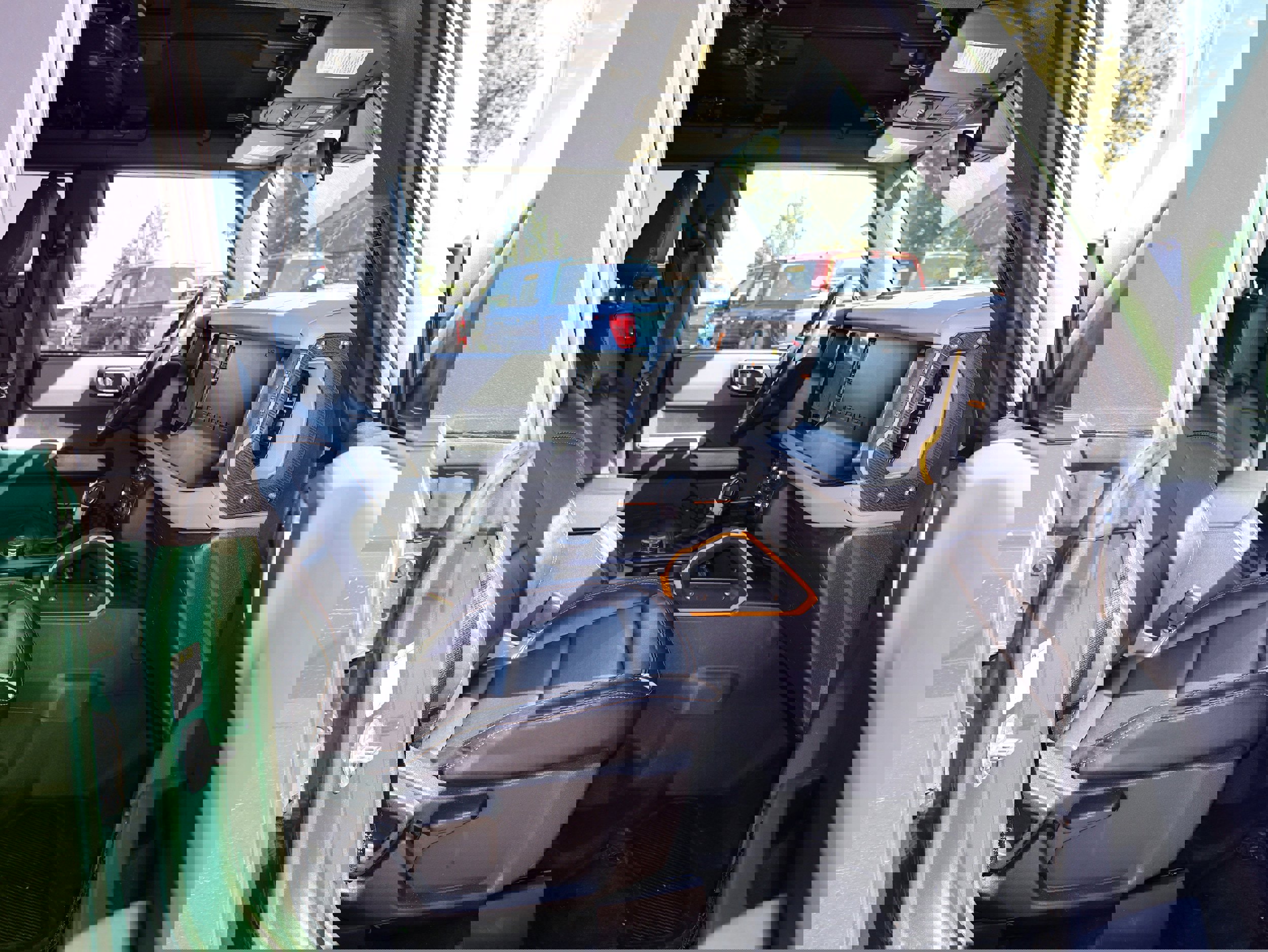 Used 2022 Ford Bronco Badlands w/ Sasquatch Package image 30