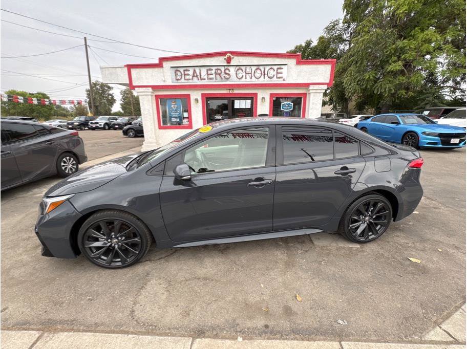 Used 2024 Toyota Corolla SE FWD image 1