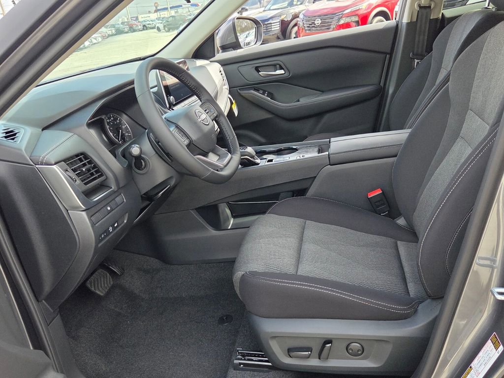 New 2026 Nissan Rogue SV image 3