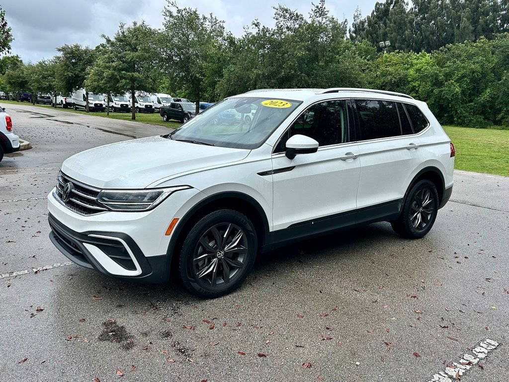 Certified 2023 Volkswagen Tiguan SE