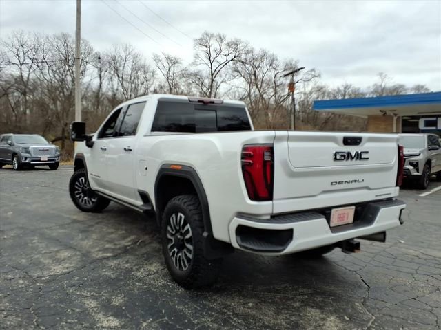 Used 2024 GMC Sierra 2500 Denali Ultimate image 10