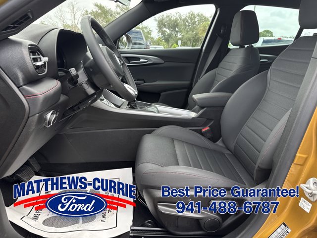 Used 2024 Dodge Hornet GT w/ GT Blacktop Package AWD/4WD image 9