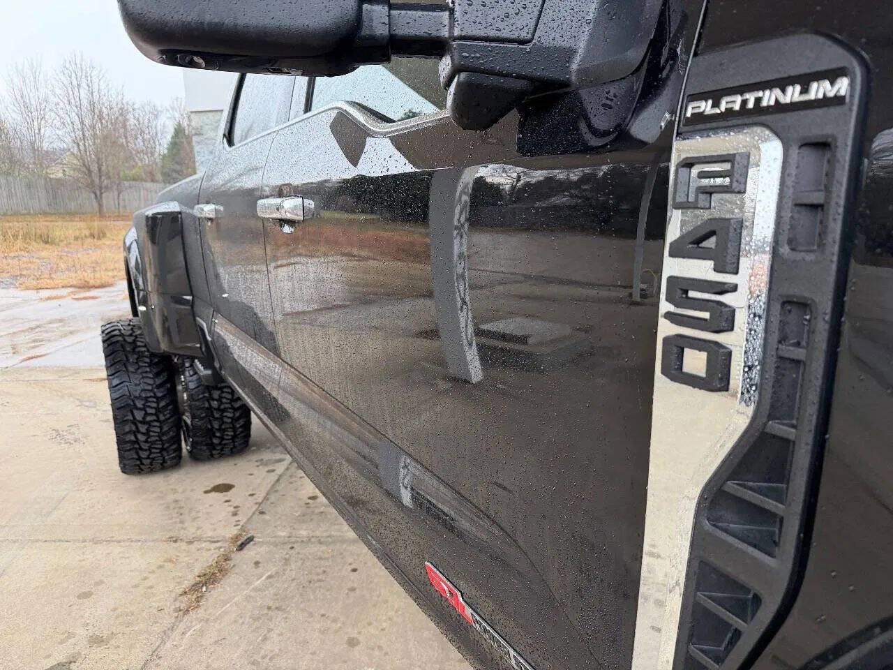 Used 2024 Ford F450 Platinum w/ FX4 Off-Road Package image 12