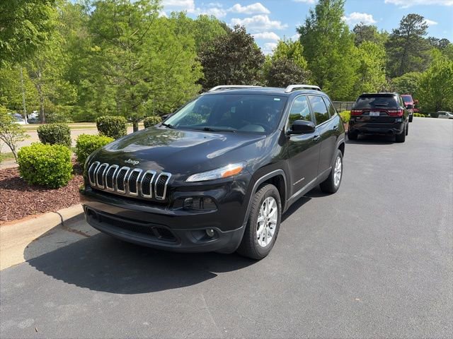 Used 2015 Jeep Cherokee Latitude w/ Comfort/Convenience Group image 9
