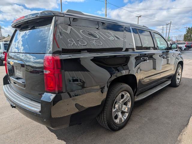 Used 2015 Chevrolet Suburban LTZ image 4