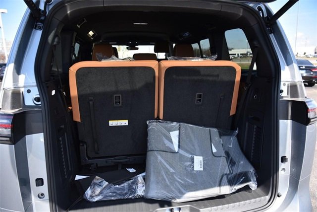 New 2025 Volkswagen ID. Buzz Pro S image 21