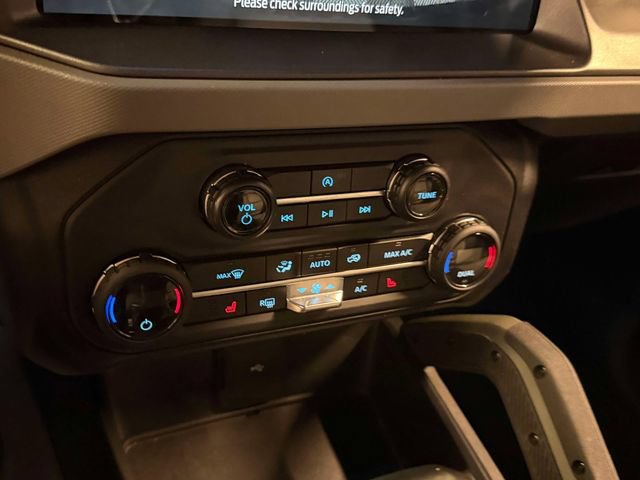 Used 2024 Ford Bronco Everglades AWD/4WD image 27