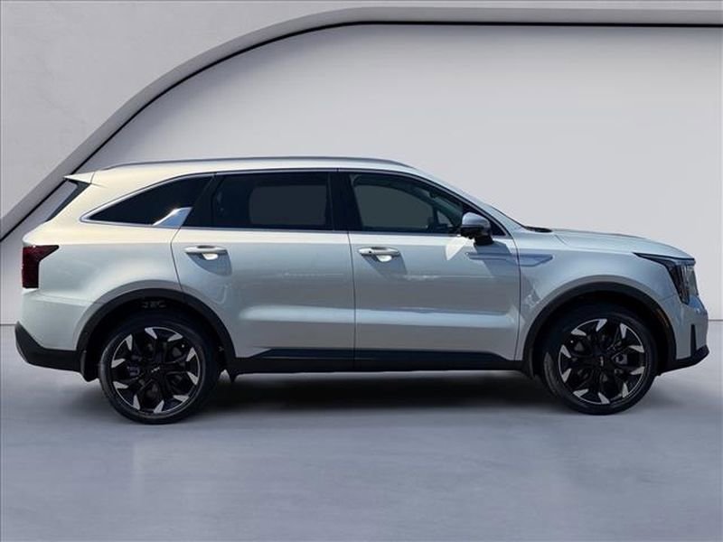 New 2026 Kia Sorento SX image 6