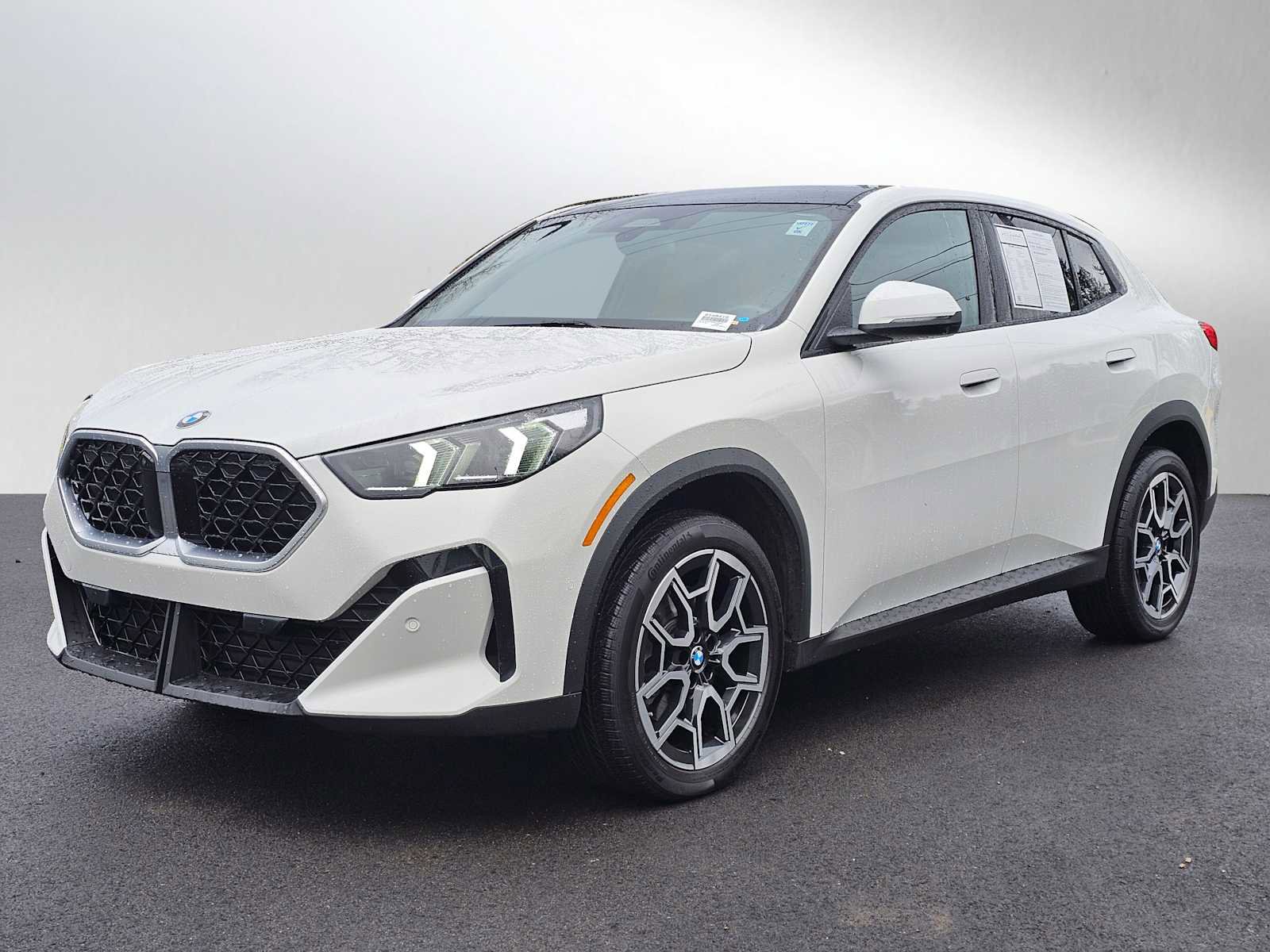 Used 2025 BMW X2 xDrive28i w/ Technology Package image 14