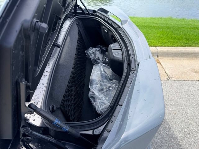 Used 2024 Chevrolet Corvette Stingray Premium Conv w/ Z51 Performance Package RWD image 9