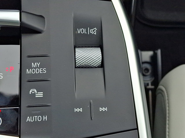 New 2026 BMW X2 xDrive28i w/ Technology Package image 16