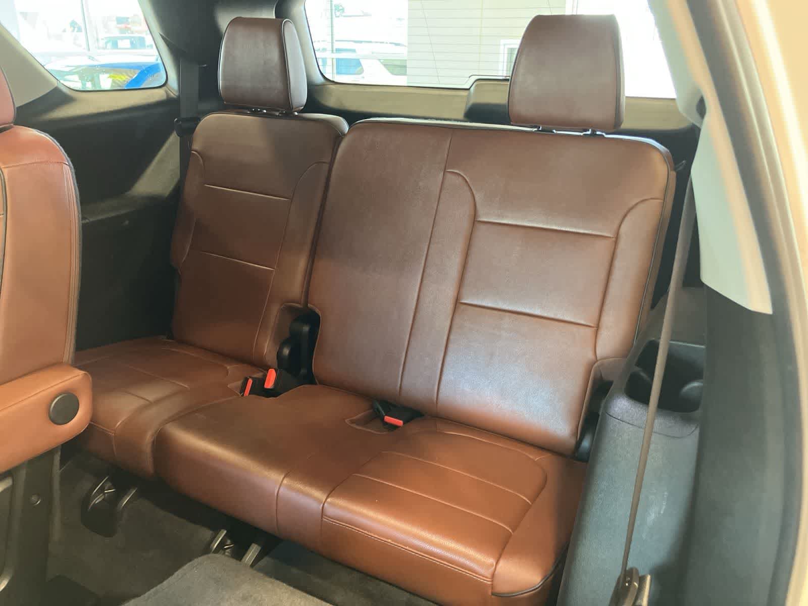 Used 2019 Chevrolet Traverse High Country AWD/4WD image 30