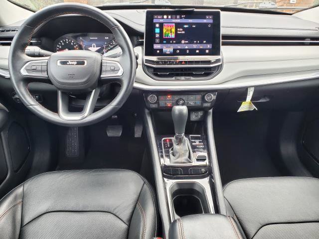 Used 2022 Jeep Compass Limited image 21
