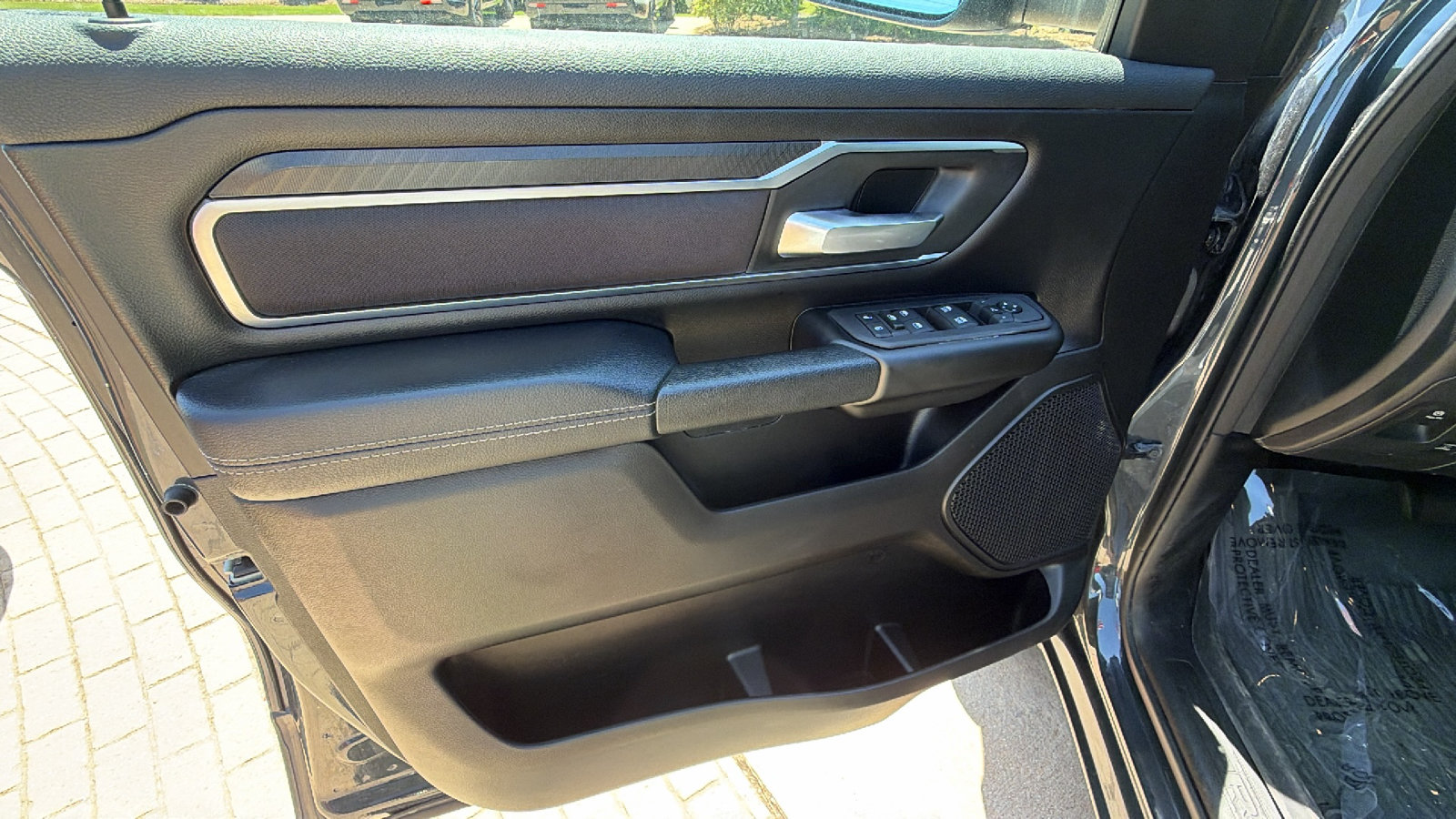 Used 2025 RAM 1500 Big Horn AWD/4WD image 14