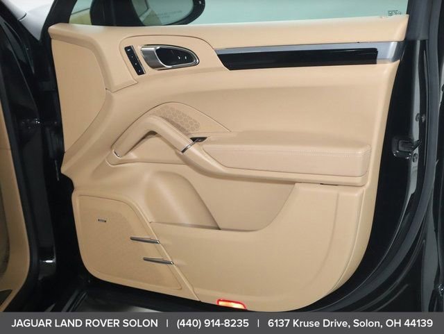 Used 2016 Porsche Cayenne Diesel image 35