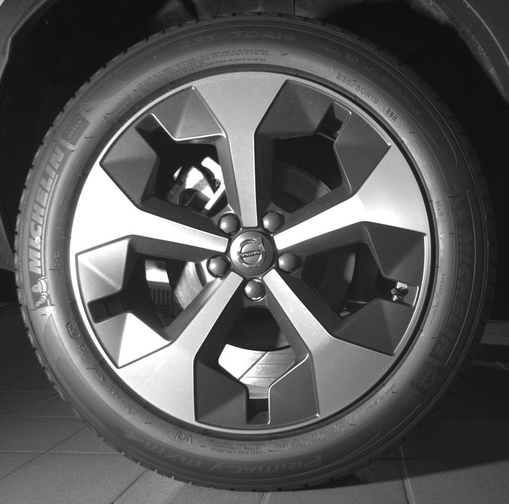 New 2026 Volvo XC40 B5 Plus w/ Protection Package Premier AWD/4WD image 28