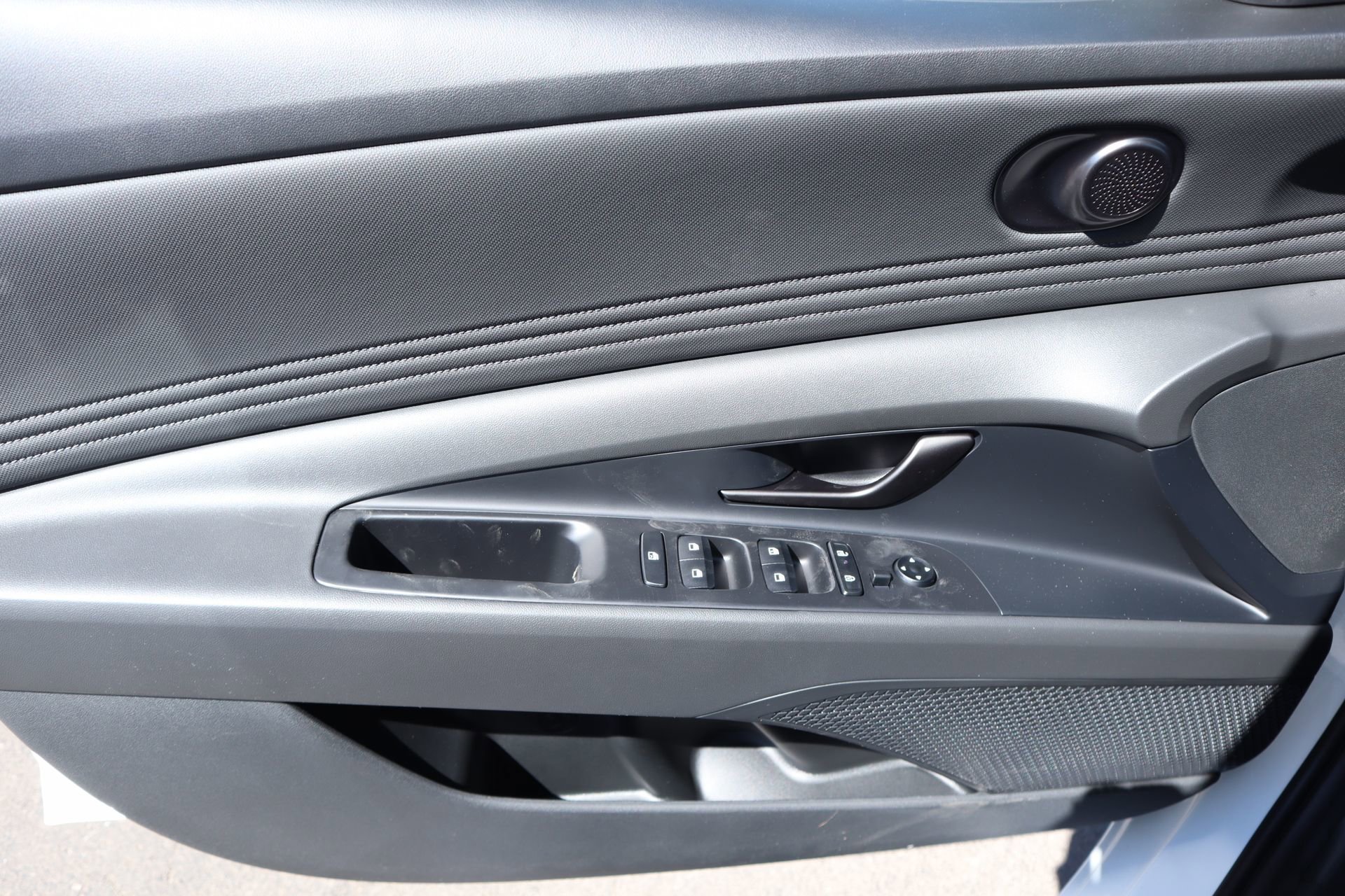 New 2026 Hyundai Elantra SEL Sport image 16