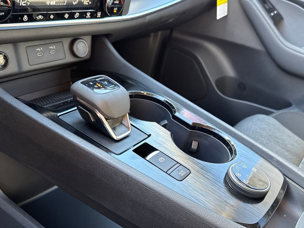 New 2026 Nissan Rogue SV w/ Cold Weather Package image 25